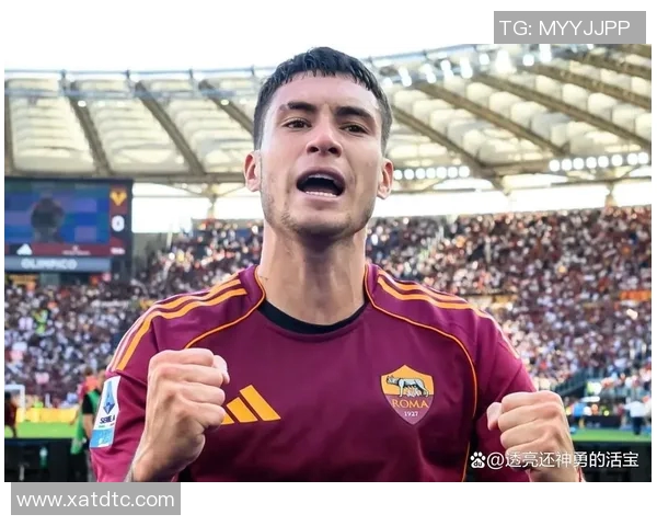 足球场上愤怒球星瞬间爆发，激烈争执掀起全场波澜